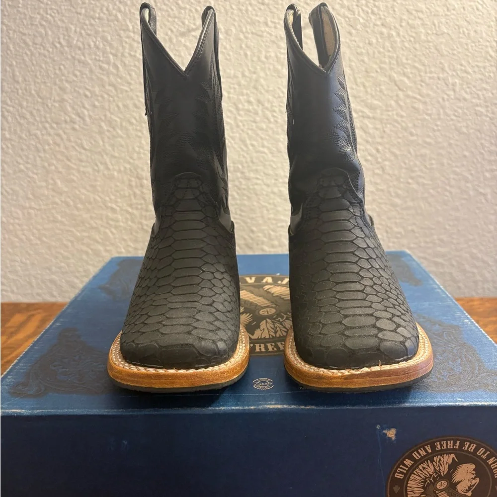 Navajo Kids Cowboy Boots Imitation Python Black Western Boots Youth US 11